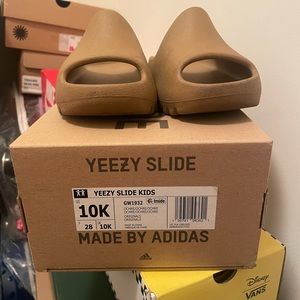 Yeezy slides